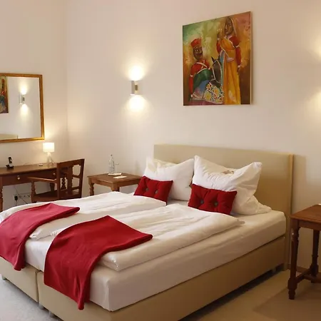 ホテル Biohotel Schloss Kirchberg 4*