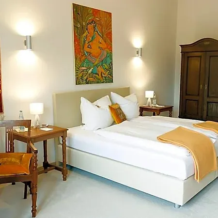 Hotel Biohotel Schloss Kirchberg 4*