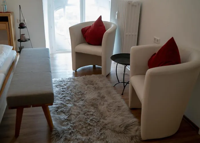 Отель Biohotel Schloss Kirchberg Kirchberg an der Jagst