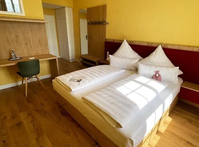 Biohotel Schloss Kirchberg Hotel 4*