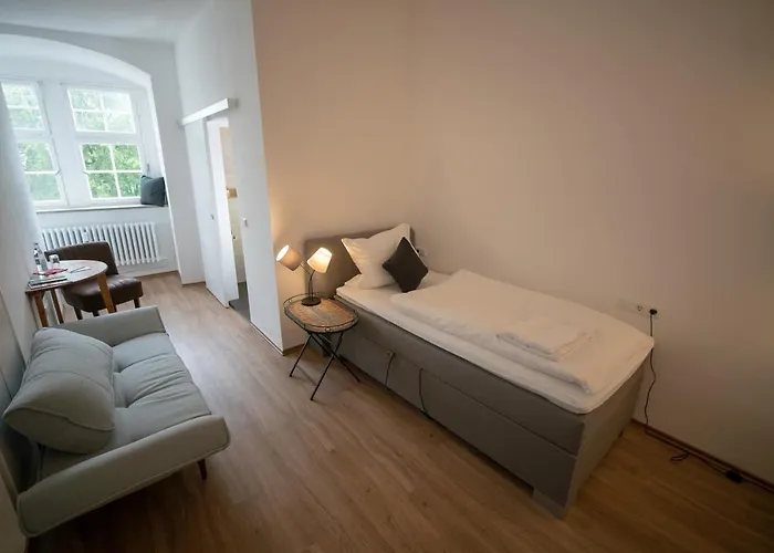 Отель Biohotel Schloss Kirchberg 4*